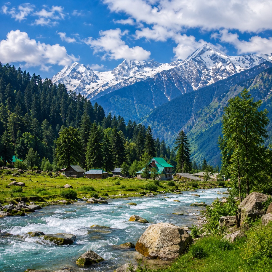 Premium Himachal Pradesh Luxury Travel Experience